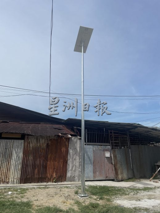 大都会/潘佩玲巡视沟渠提升工程