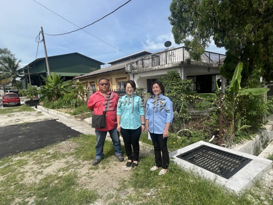 大都会/潘佩玲巡视沟渠提升工程