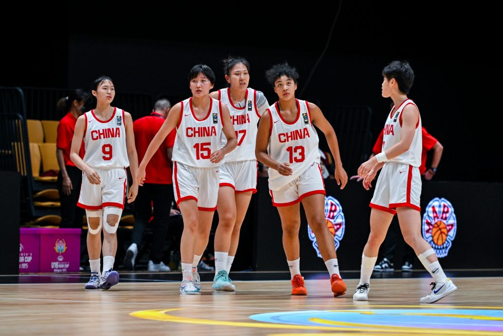 U16亚洲杯女篮赛|连3场狂胜对手70分以上  澳洲强势闯半决赛