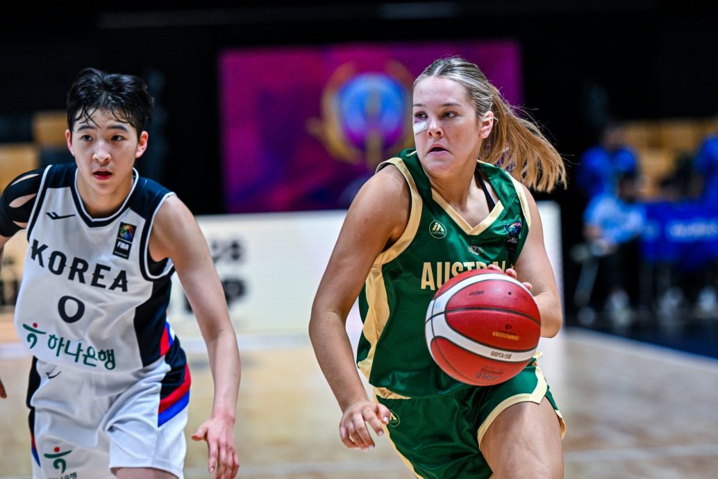 U16亚洲杯女篮赛|连续2场皆狂胜对手  澳洲卫冕路势如破竹