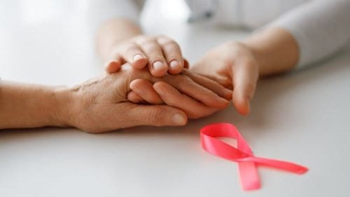 化疗标靶双管齐下 ADC精准锁癌 引爆乳癌细胞