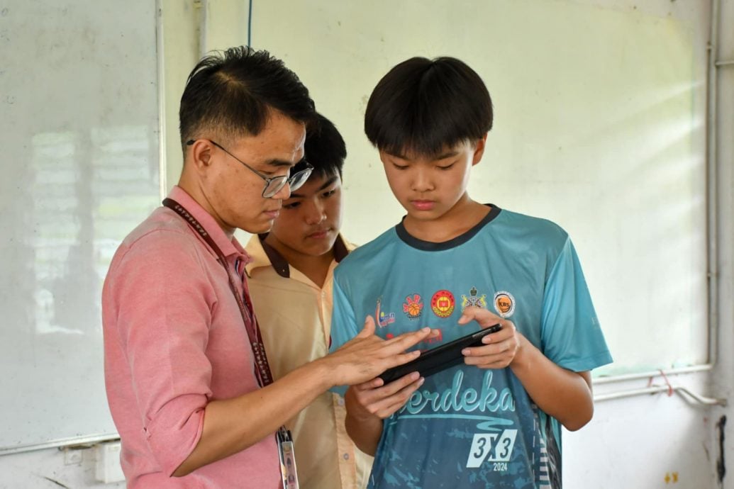 暖势力∕蔡国荣