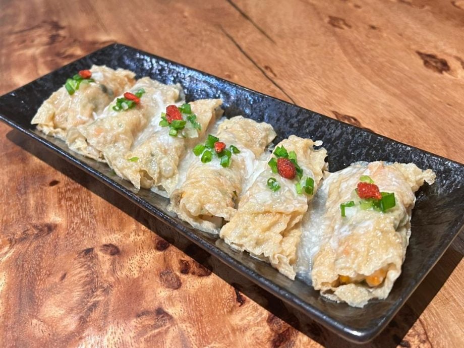 12/10米厨日常-蒸虾滑腐竹卷