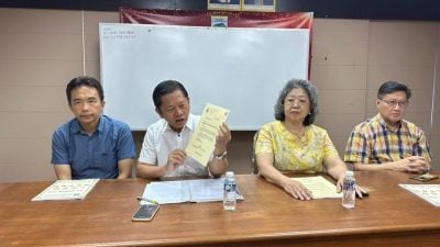 Sabah recognises UEC qualifications, first batch of 45 students receive state scholarships