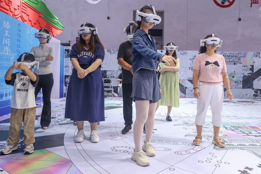 2025世界VR产业大会开幕 聚焦VR与AI融合