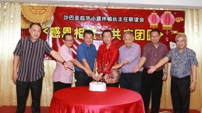 徐志文赞教育工作者如明月  照亮孩子成长路