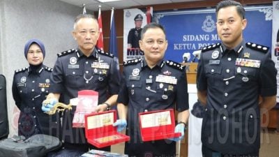 柔警瓦解“里奇党”  侦破32破门行窃及偷车案