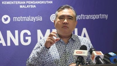 陆兆福：目前仅1% 99%靠公路  铁路货运比率 要增至10%