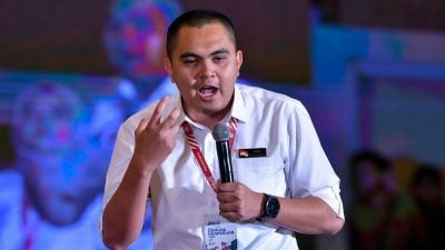 “我照亮你”用语风波 | 阿克马:曾类似方式批评政府  “倪可敏不该有此态度”