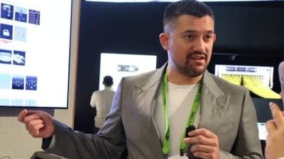 老爸是黄仁勳! 他从调酒师变身辉达主管   “越会玩AI 优势越大!”