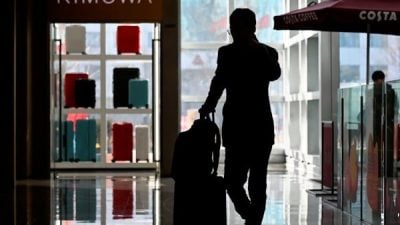 中国男KLIA2运毒  行李夹层藏7公斤毒品