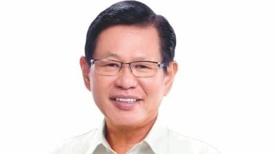 马航班机遭遇客舱压力  李景胜赞塔台应对得当