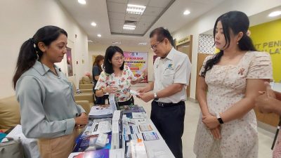 检测证实染爱滋病 . 大马公民全免住院治疗费