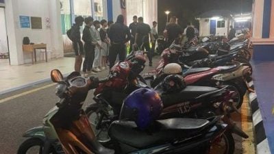 李炳强提醒遵守交通法规 . 警方持续取缔飙车