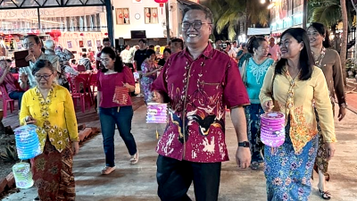 Baba Nyonya now a recognized ethnic category: Melaka-born Peranakans may amend birth certificates in phase one