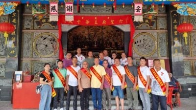 中国洪邦村镇江宫祖庙代表团拜访瓜拉吉挠黄龙宫