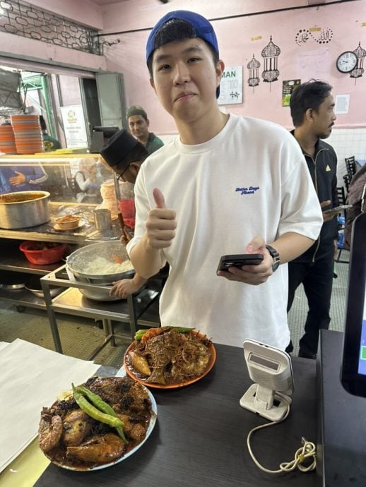 “我自己来就自己付钱 ” 网红探店不蹭吃获赞:这才叫专业