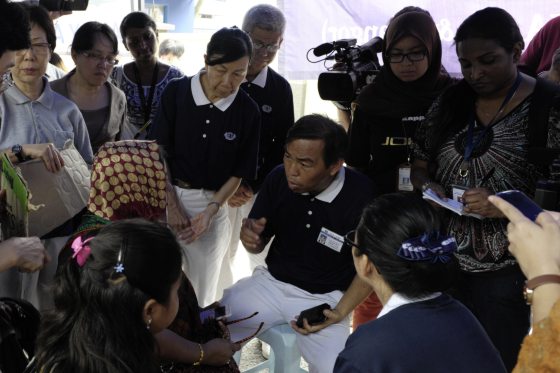 【人生第二春／01】退休是一场重生，投身志工无私付出，活出幸福后半生──义工‧莫泽文