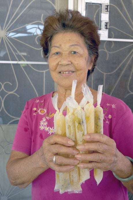 【半岛心旅行】★10月17日刊登／大霹雳封底主文／| 漫游水闸秘境  稻浪 乡情 新村故事