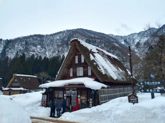 【日本】冬季里的合掌村──白色的世外桃源