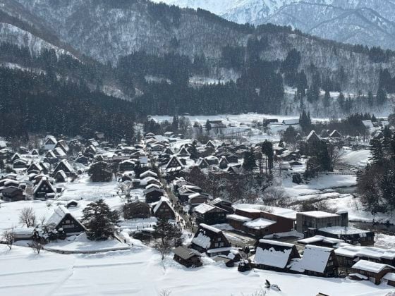 【日本】冬季里的合掌村──白色的世外桃源