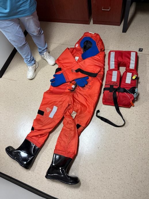 【焦点】（10月8日）住宿工作船（2/2）