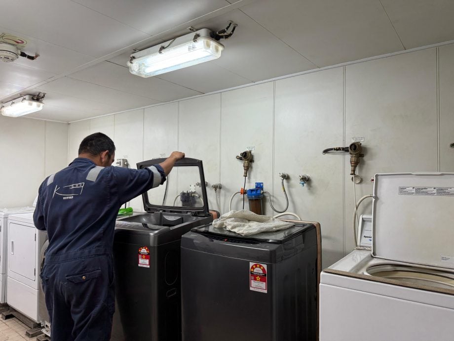 【焦点】（10月8日）住宿工作船（2/2）