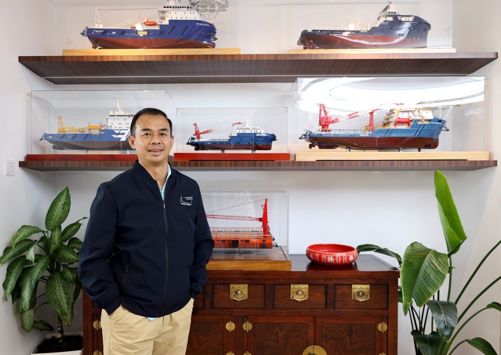 【焦点】（10月8日）住宿工作船：海上平台的守护者（1/2）