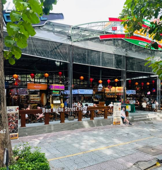 【越南】在阴雨中,细味胡志明市的魅力