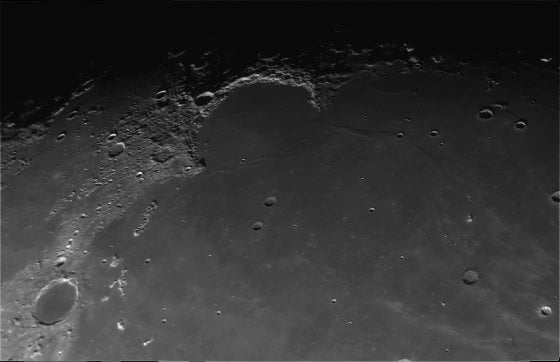 【追月逐影/01】追逐谜一样的月亮,我们看着的是否同一个月亮?