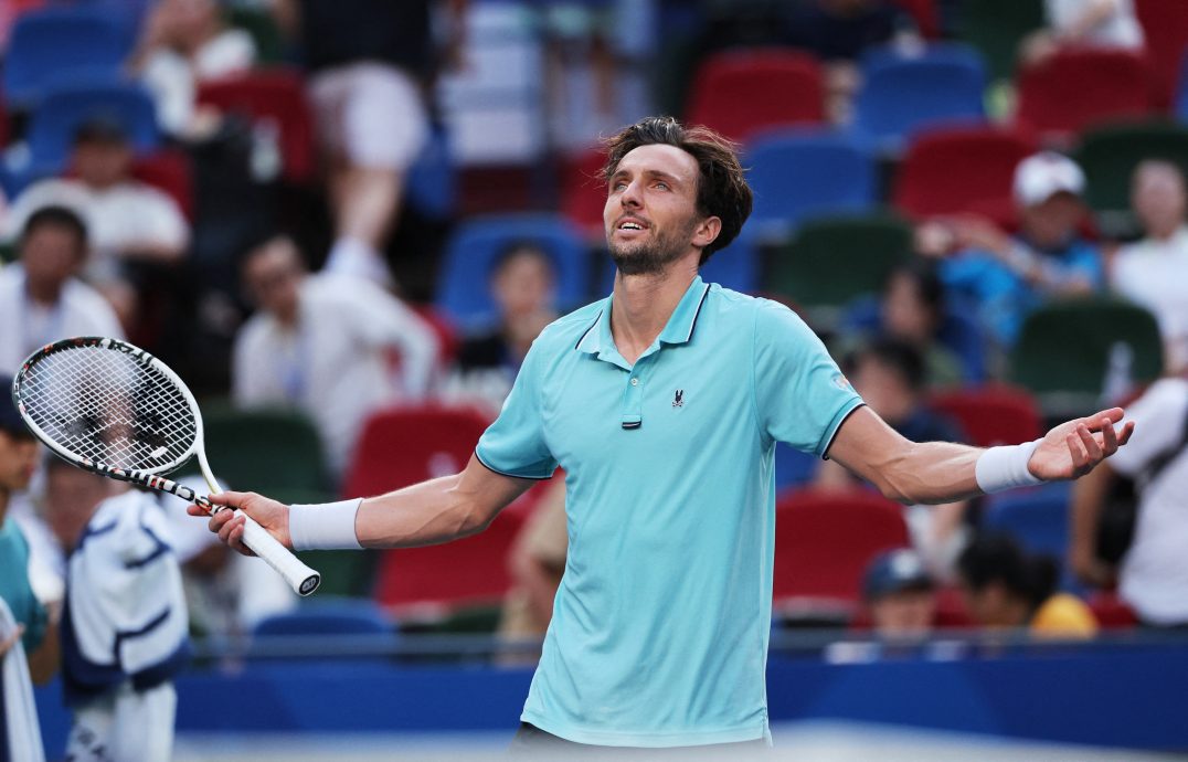 上海网球大师赛| 追随表弟脚步闯4强  林德克内希创生涯新高