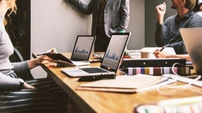 上班时间自己选！改推“32小时自由工时”　英新创公司抛弃周休3日