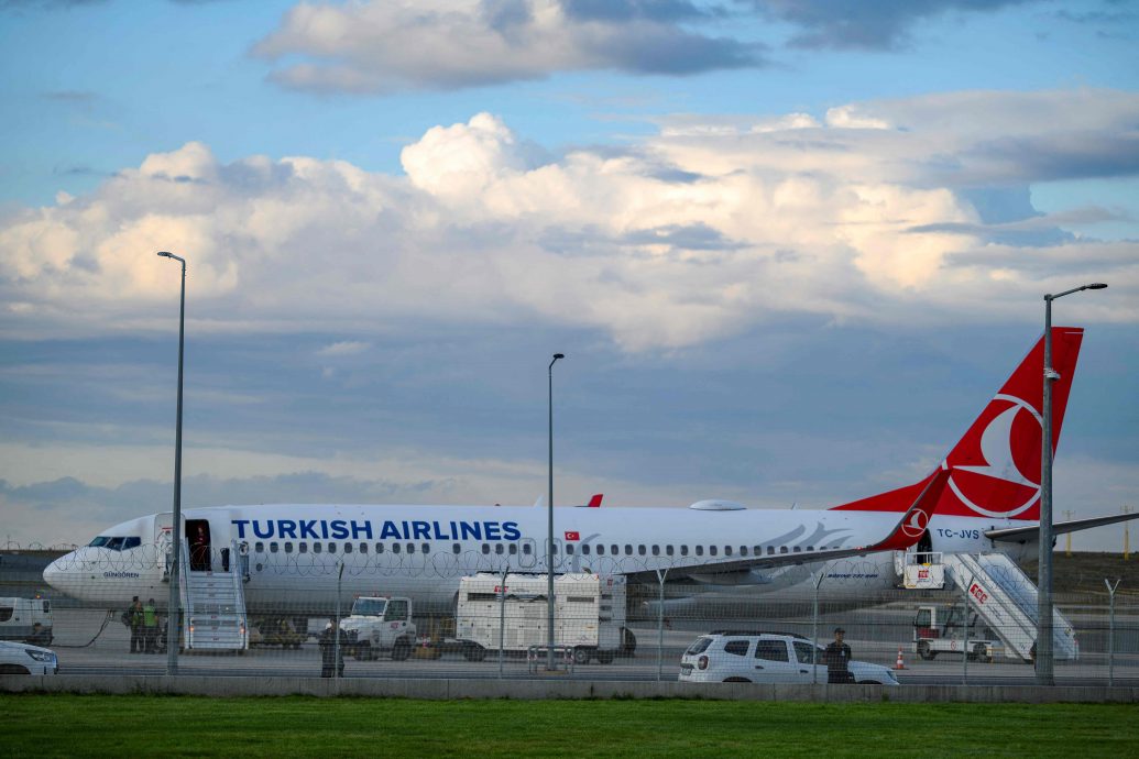 下全国)加沙船队活动人士控诉遭遇 “我们被当作畜生对待”