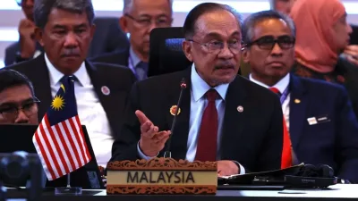 东盟峰会成就不容批评 “首相可来可去 国家须崛起”