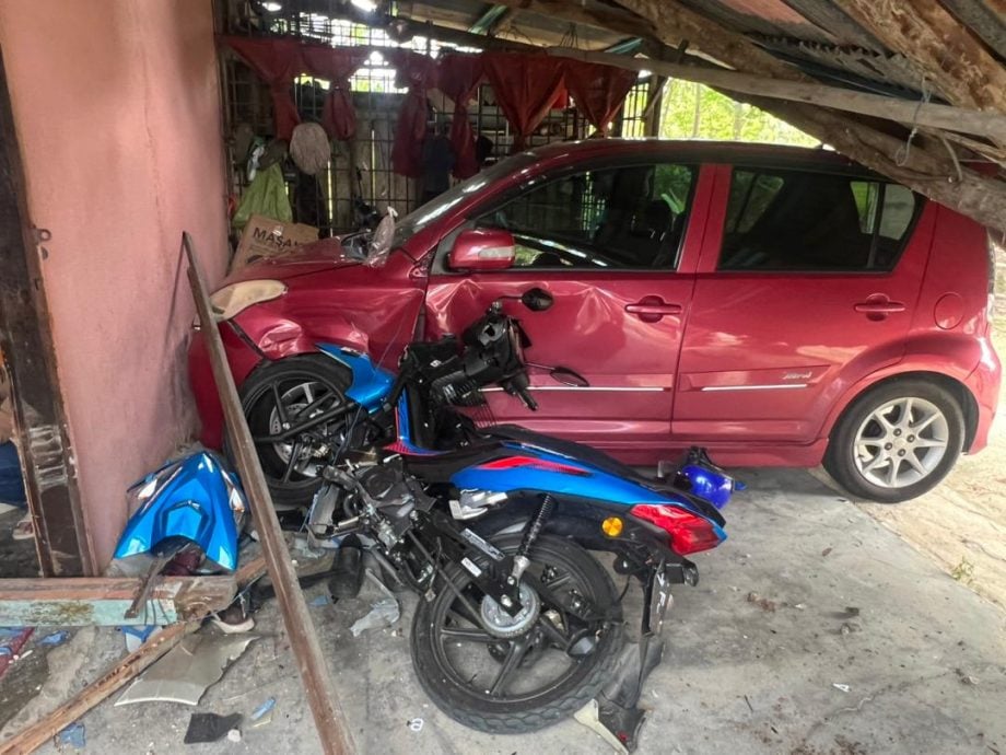 东(已签)一名巴基斯坦男子驾驶的轿车昨天下午失控撞入路边的民宅,造成2人受伤入院。