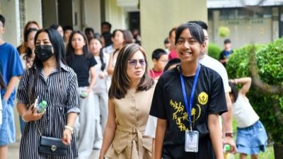 丹中开放日 家长与学生齐聚校园
