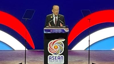 东盟峰会哀悼诗丽吉崩逝 安华感谢阿努廷往返奔波