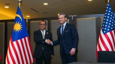 东盟防长会议| 马美防长会晤签协议 加强防务安全关