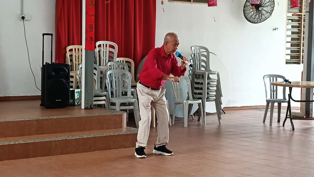 东(已签发):慈济拜访华团安老院庆中秋