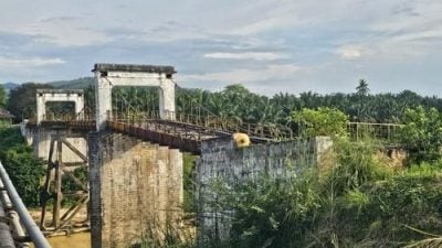 希尔米:维护历史古迹 盼速修复苏丹依斯迈吊桥