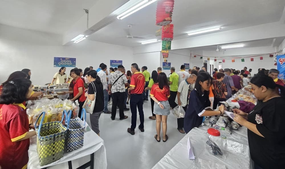 东(已签):吉兰丹德教会紫灵阁《德艺中秋》迷你义卖会