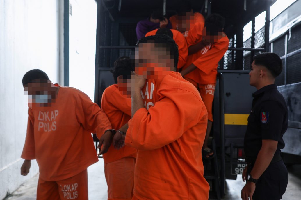 东（已签）:涉嫌在巴西富地县绑架一名男子的8名嫌犯，明日起获准延长扣押2天。