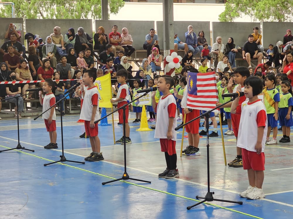 东（已签）： 哥打峇鲁中正幼儿园游戏运动会