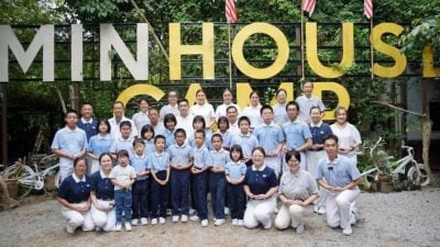 丹慈济毕业生走出课室 体验有趣生态之旅