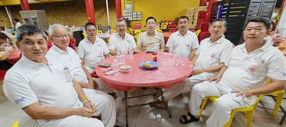 东:已签发:关丹斗母宫一年一度的九皇爷诞庆典已迈入尾声,,除了庄严的祭祀仪式,热闹的舞狮助兴,更是为这场为期九天的盛会增添了不少色彩