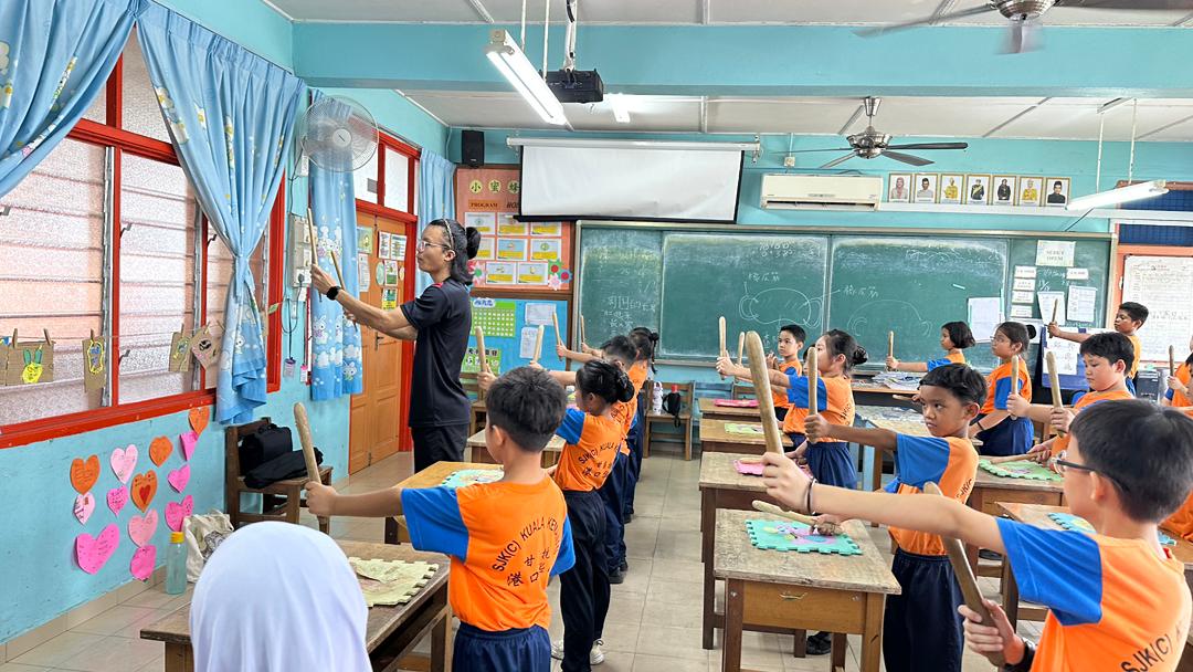 东:甘马挽港口华小举办三天廿四节令鼓训练营