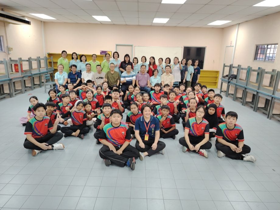 东:金马扬华小纪律营 刘玉铭:学生获益良多