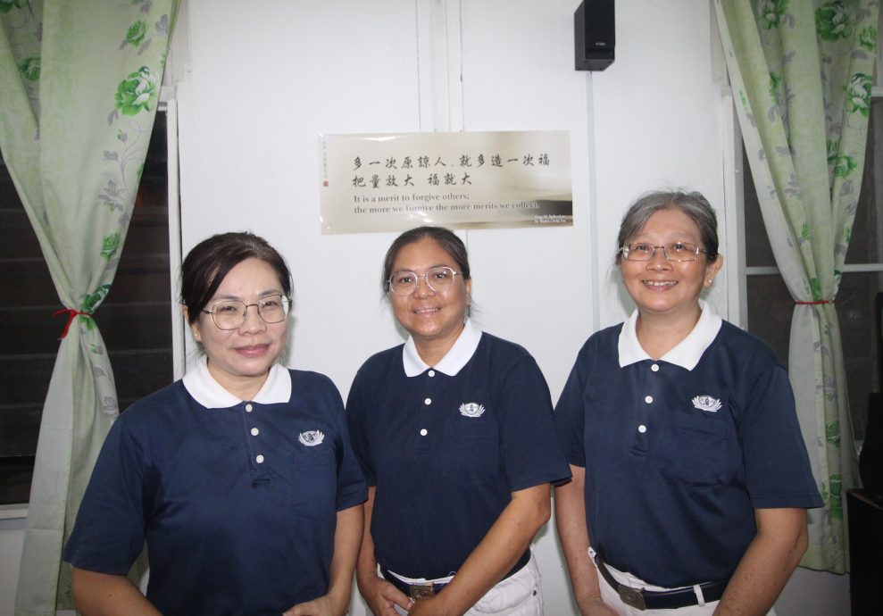 东：（已签发）11户受风灾重创家庭，获慈济发放应急金