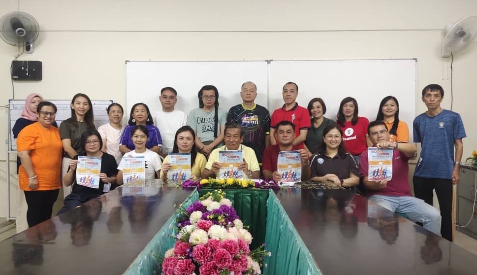 东:(已签发)劳勿中竞华小配合80周年校庆,11月30日全民义走筹8万经费