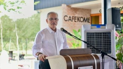 大臣:增长4.9%  彭去年劳动生产力冠全国